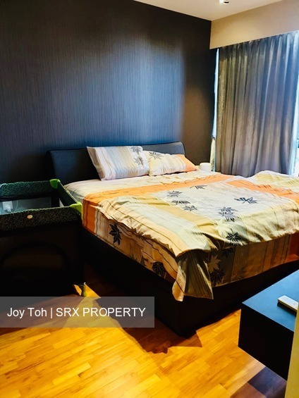 Esparina Residences (D19), Condominium #201339632
